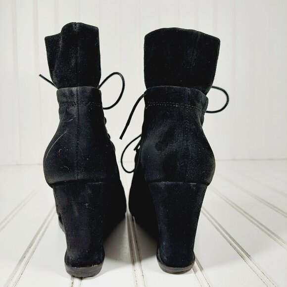 Gentle Souls by Kenneth Cole Black Suede Leather Lace Up Wedge Ankle Boots H552 - Picture 6 of 11